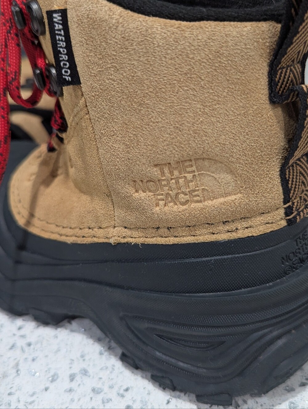 The North Face kids Chilkat V Lace Waterproof Hiking Boots Brown Black Size 12 - Picture 8 of 10